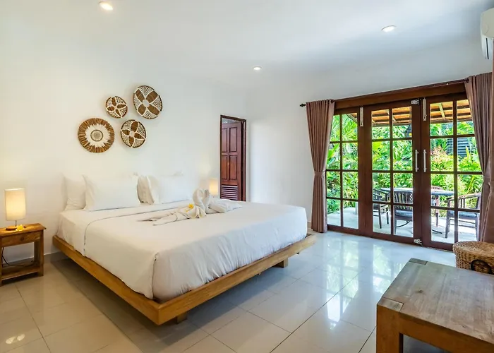 Tropical Matahari - 500sqm Private Garden Retreat With Large Pool! Villa *