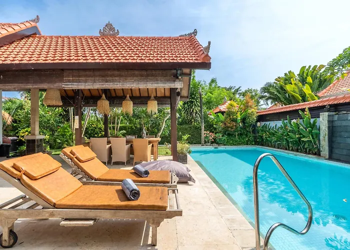 Tropical Matahari - 500sqm Private Garden Retreat With Large Pool! Uluwatu